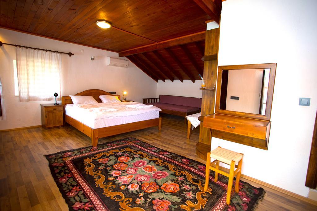 Ankh Pension Калеючагиз Экстерьер фото
